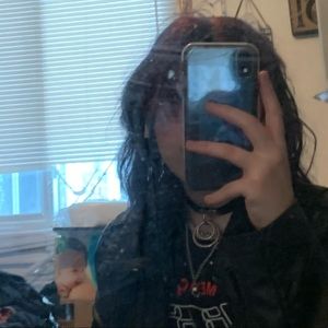 Meet your Posher, Rebecca